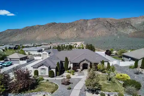 Beautiful Pebble Creek Home
