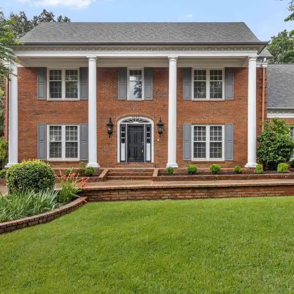 MAGNIFICENT FIVE-BEDROOM HOME