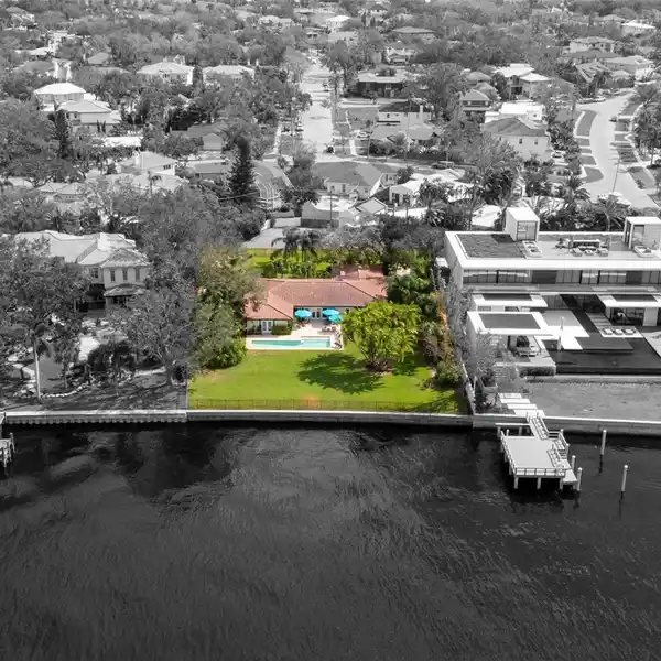 RARE OPEN BAY LOT