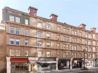 Beautiful Recently Refurbished Apartment