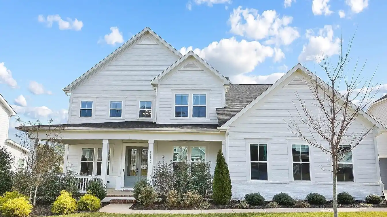 Immaculate Custom Home in Hollins Grove