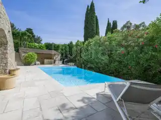 Immaculate Five Bedroom Villa