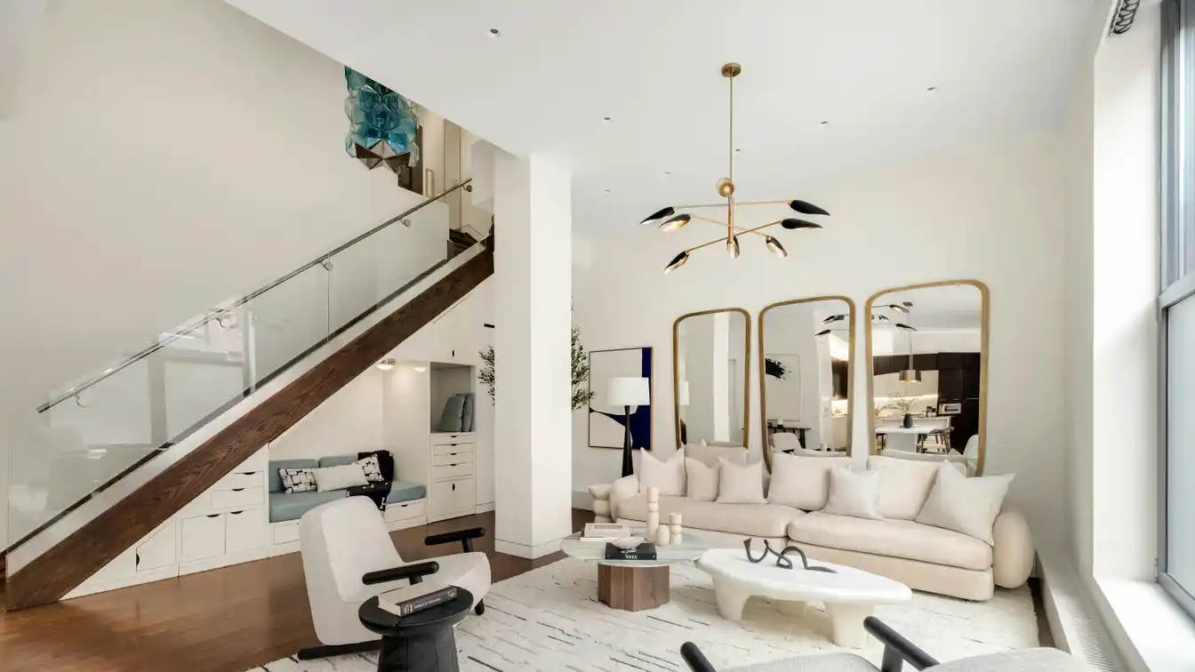 Expansive Townhouse in the Heart of North Tribeca