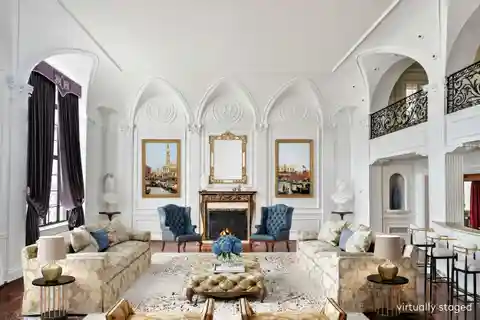Absolutely Stunning Seven-room Duplex