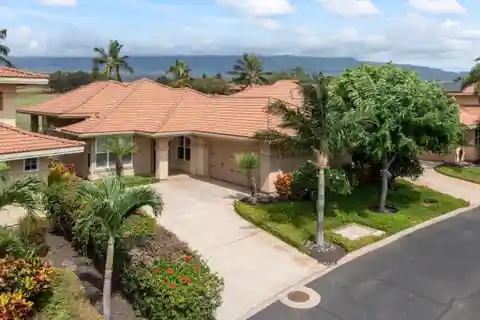 Beautifully Appointed Home in Hokulani Golf Villas