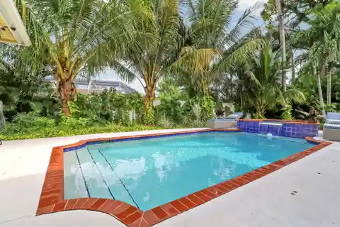 Luxurious Dwellings with Lush, Tropical Landscaping