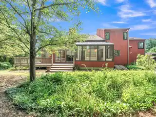 Beautifully Maintained Contemporary Home in a Private Setting