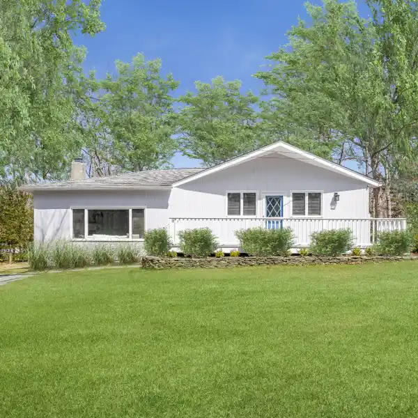 NEWLY RENOVATED HOME FOR RENT NEAR HAVENS BEACH