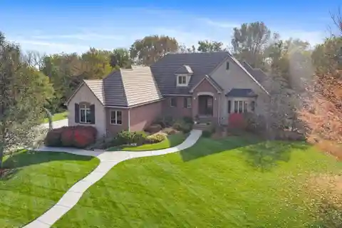 Natural Beauty Estate with Timeless Craftsmanship and Privacy