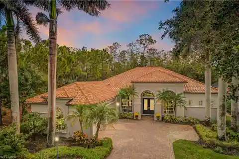 Estate Home in Amenity-Rich Vasari Country Club