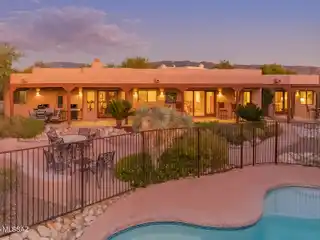 Gorgeous Secluded Luxury Property