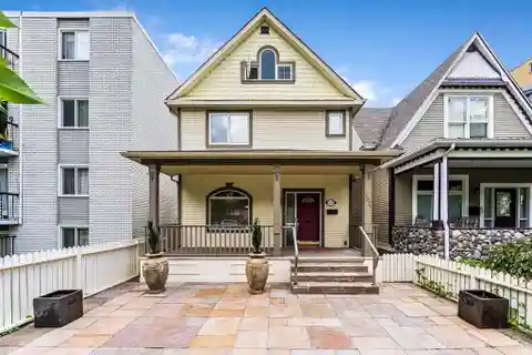 Chic Urban Living with Modern Upgrades