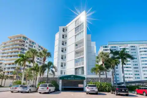 Coastal Elegance with Direct Gulf Access