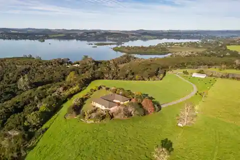 Executive Living with Truly Breathtaking Views