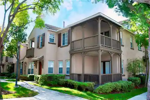 Beautiful Loft-Style Home in Desirable Monticello