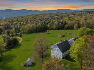 Panoramic Views in Waterbury Center