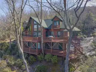 The Pinnacle of Maggie Valley Mountain Living