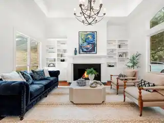 Spectacular Renovation in Lincoln Heights