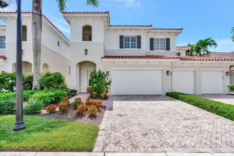 Luxurious Upper Unit with Private Elevator