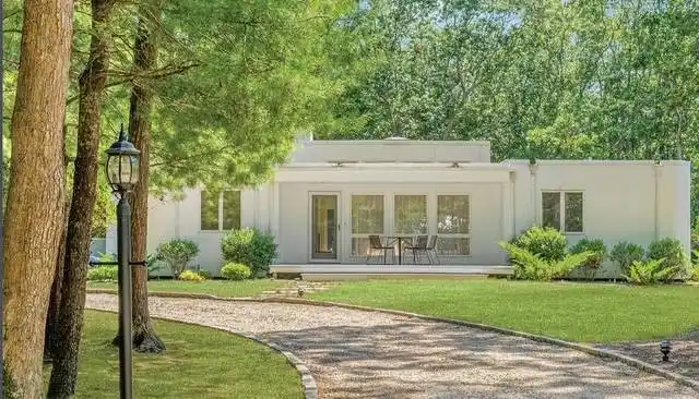 Quogue North Contemporary