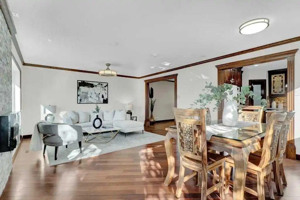 Updated Mid-century Bungalow in West Hillhurst
