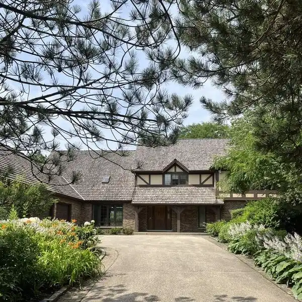 SPECTACULAR WATER VIEWS FROM THIS DESIRABLE PONDS RESIDENCE