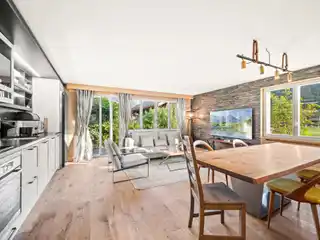 Charming Apartment with Warm Ambiance