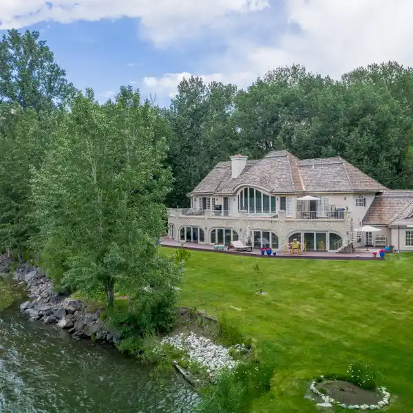SPECTACULAR HOMESITE ON THE BIGWOOD RIVER