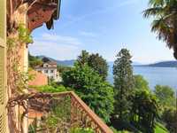 PRESTIGIOUS PROPERTY CONSISTING OF VILLA AND ANNEXE IN FRONT OF LAKE MAGGIORE
