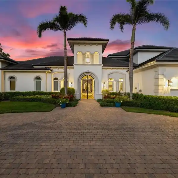 ASTONISHING PRIVATE COMPOUND WITH RESORT-STYLE LAGOON POOL