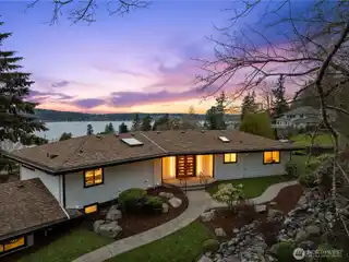 Fully Remodeled Shared Waterfront View Home
