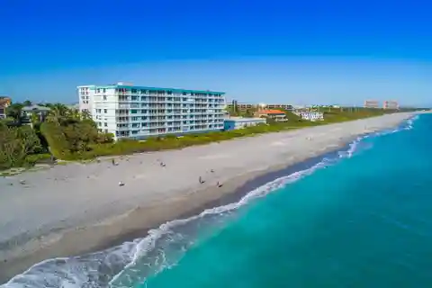 Beautifully Renovated Oceanfront Condo