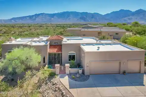 Spectacular Custom Home High in Desirable High Mesa Estates