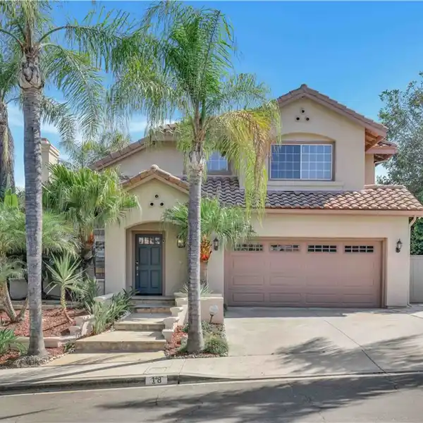 REMODELED MELINDA HEIGHTS HOME WITH MOUNTAIN VIEWS