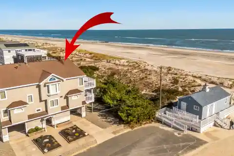 Sea Isle City Oceanfront Living with Space & Privacy