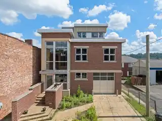 Prime Location in Troy Hill