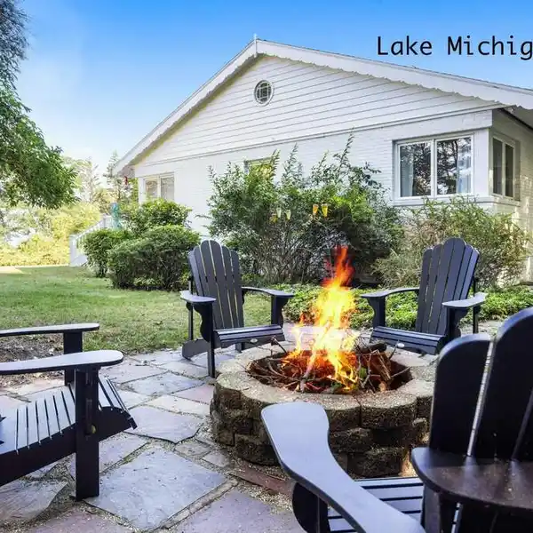 BEAUTIFUL RANCH HOME STEPS FROM LAKE MICHIGAN