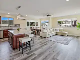 Excellent Kaimuki Family Home