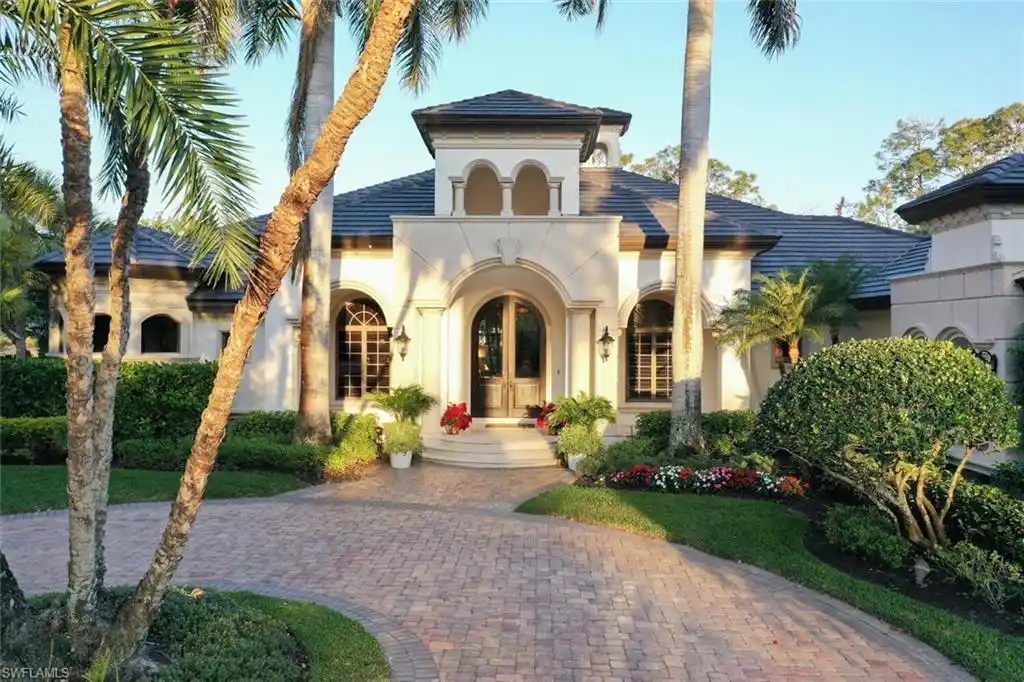 Grand Estate in Mediterra