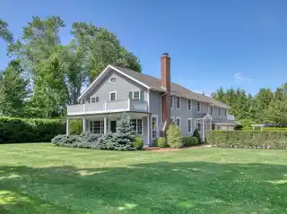 Experience Everything the Hamptons Has to Offer in This Gorgeous Home