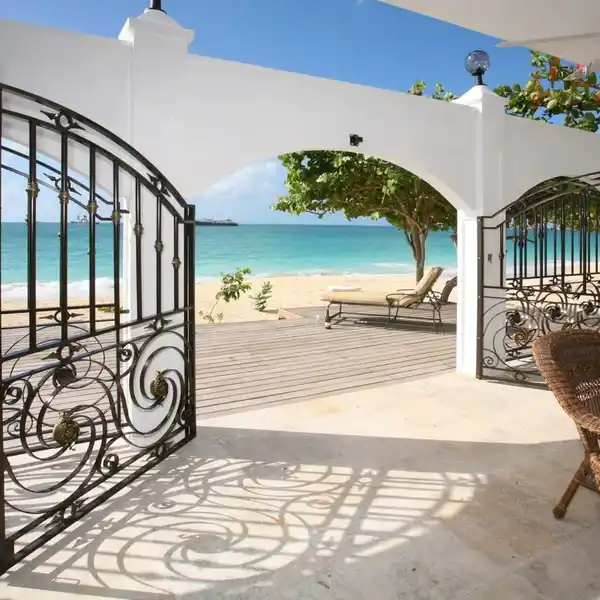 VILLA LA PLAGE 