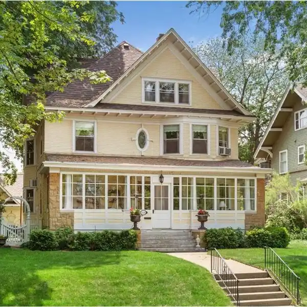 THOUGHTFULLY UPDATED HOME WITH FOUR FINISHES LEVELS