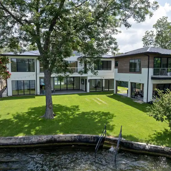 MODERN WATERFRONT LIVING IN A PREMIER LAKE AUSTIN LOCATION