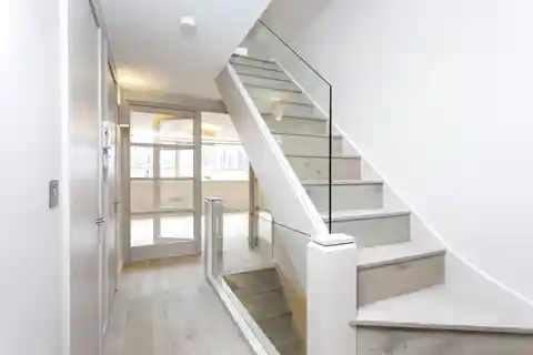 Fantastically Located Four Bedroom Duplex Apartment