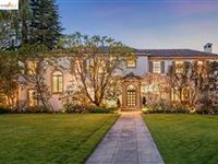 STUNNING HOME OVERLOOKING PRIVATE GARDENS