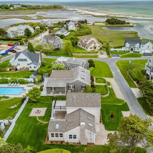 RARE COASTAL GEM IN SEASIDE PARK AVENUES