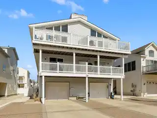 Stunning Ocean Views with Spacious Deck