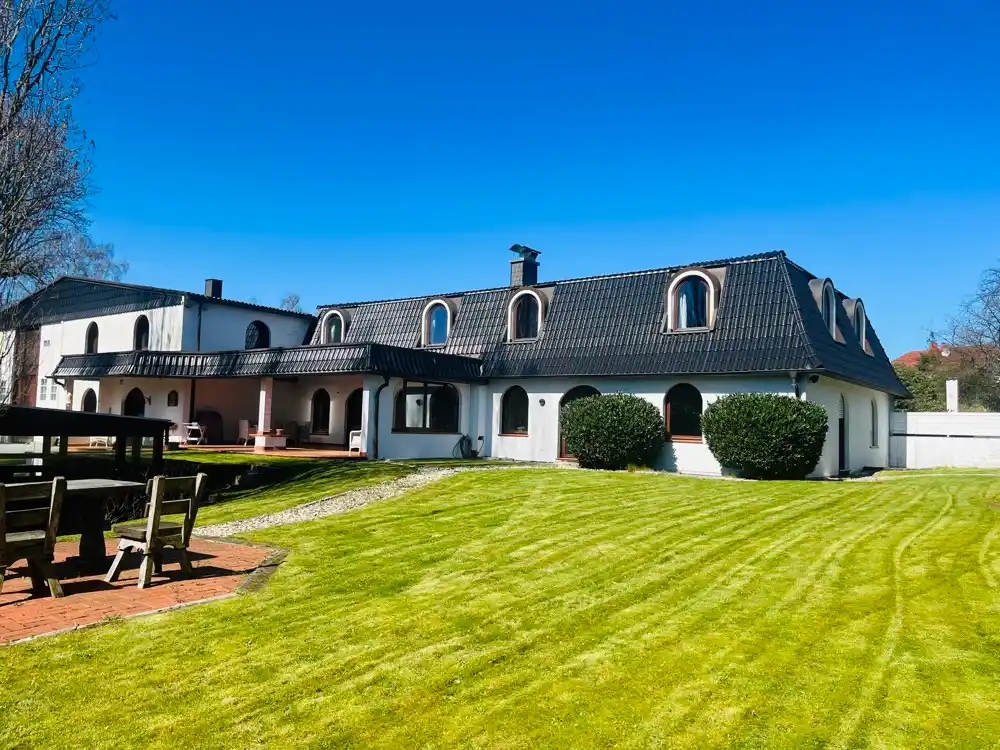Special Property with Riding Facilities