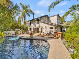 Architecturally Inspired Estate in a Private Setting