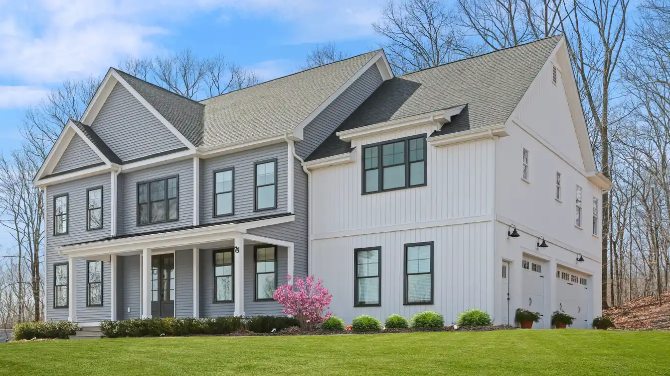 Elegant and Modern Farmhouse